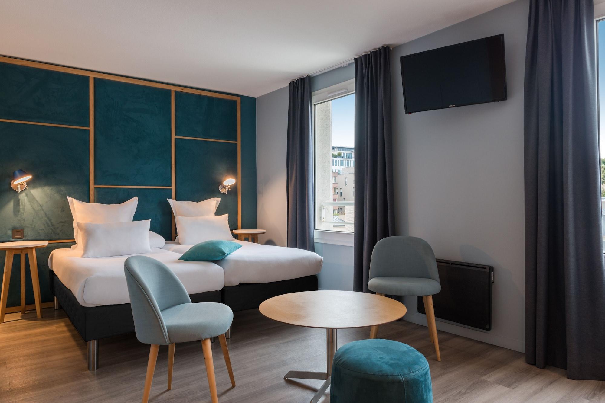 Quality Hotel&suites Bercy Bibliothèque By Happyculture Paris